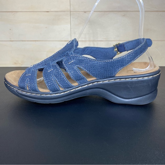 Clarks Lexi Marigold Sandals Blue Leather Women's Size 7.5 Shoes M Snakeskin - Picture 2 of 11